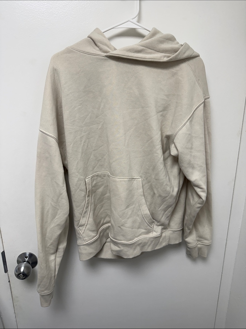 No Boundaries Men's Cream/Tan Crewneck Hoodie